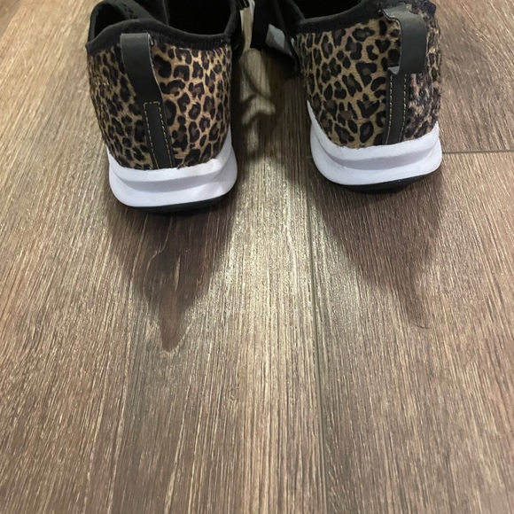 New Balance confert memory soals never warn. - Picture 2 of 7